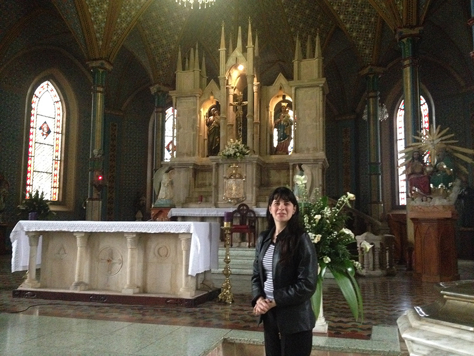 Canto de funerales Ministerio de Silvia Rodriguez